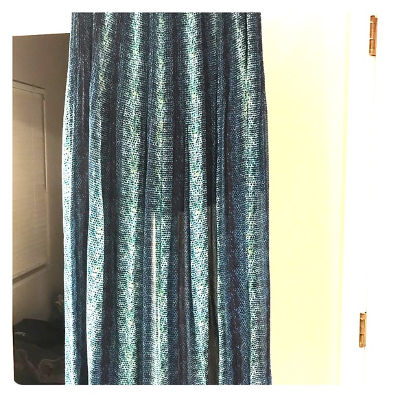 Skirt - Picture 1 of 3